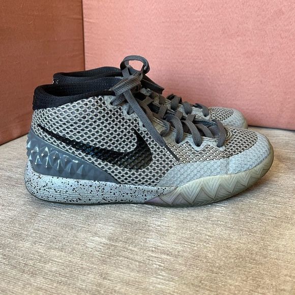 Nike Kyrie GS as All Star Youth GS Shoes 744386-090 Kids Size 6Y